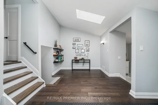 Additional image 4 of 122 Robert Hicks Dr