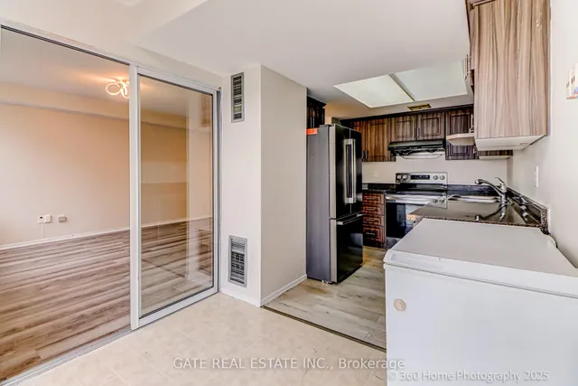 Additional image 4 of 10 Markbrook Lane Unit 604