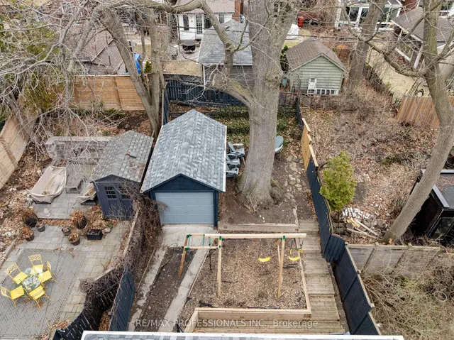 Additional image 33 of 103 Armadale Ave