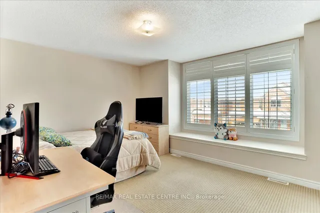 Additional image 36 of 244 Quinlan Crt