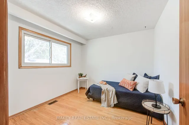 Additional image 21 of 94 Harold Ave