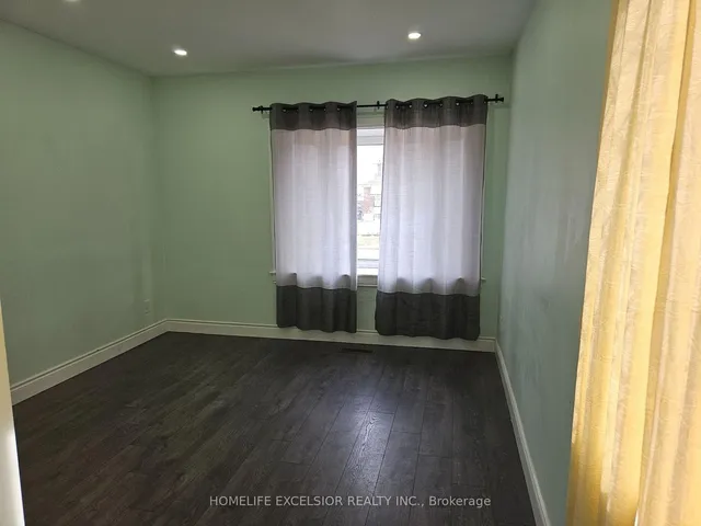 Additional image 4 of 82 Pandora Circ