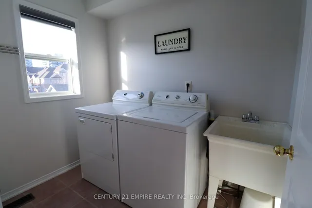 Additional image 19 of 263 Gatwick Dr