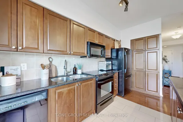 Additional image 12 of 2119 Lake Shore Blvd Unit 604