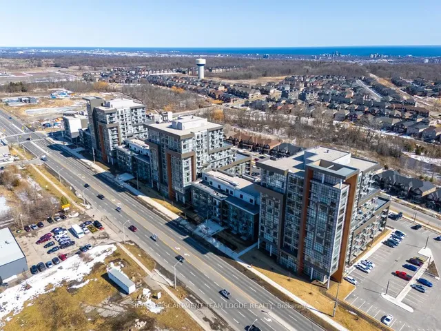 Additional image 36 of 450 Dundas St Unit 1002