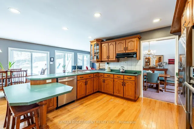 Additional image 19 of 9 Martingrove Dr