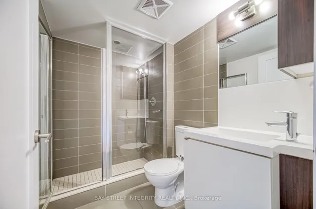 Additional image 17 of 300 Front St Unit 914