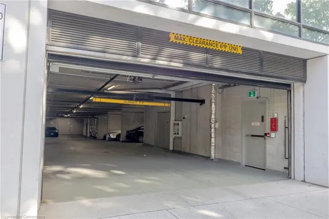 Additional image 49 of 15 Queen St Unit 902