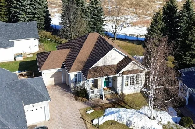 Additional image 33 of 118 Silverbirch Blvd