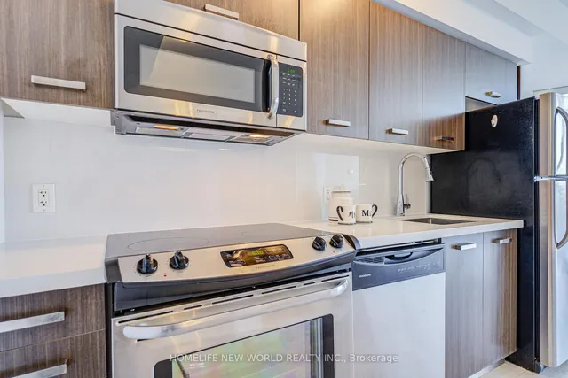 Additional image 18 of 832 Bay St Unit 2209