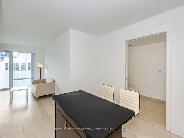 Additional image 9 of 501 Yonge St Unit 1309