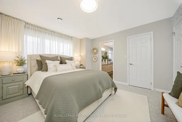 Additional image 25 of 792 Rayner Crt