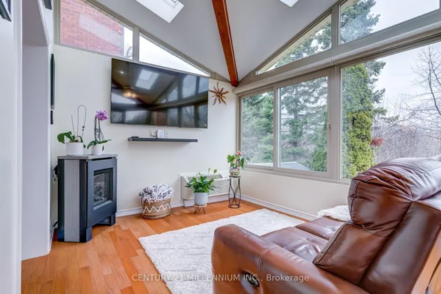 Additional image 9 of 27 Sunforest Dr