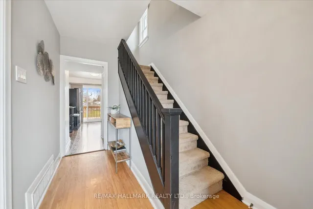 Additional image 5 of 17 Marsh Rd