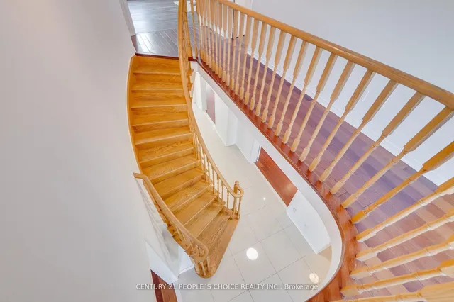 Additional image 22 of 86 Valonia Dr