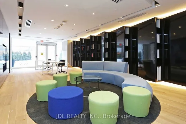 Additional image 32 of 30 Roehampton Ave Unit 2610