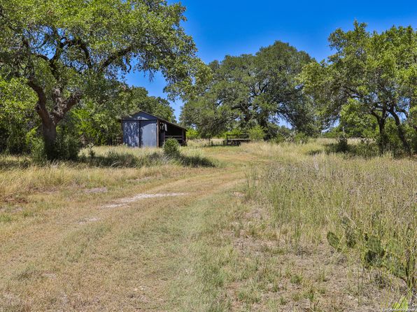 32568 TIERRA ROBLES DR, Bulverde, TX 78163