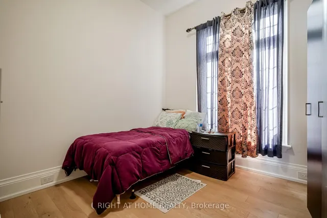 Additional image 20 of 43 William Cragg Dr