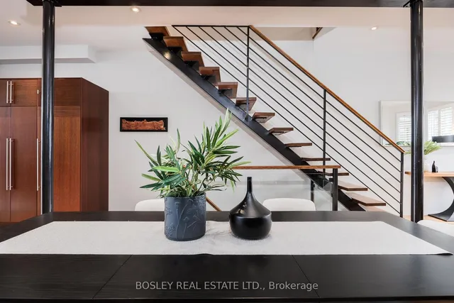 Additional image 17 of 32 Melville Ave