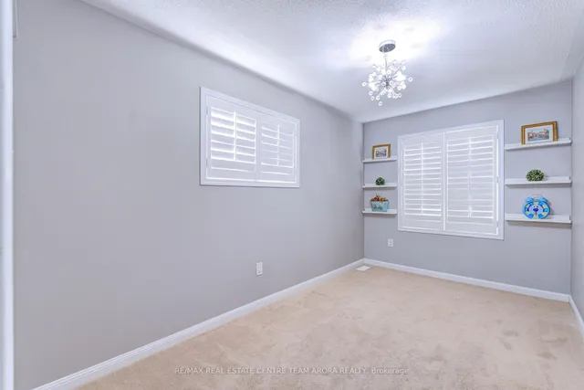 Additional image 29 of 23 Berberis Cres