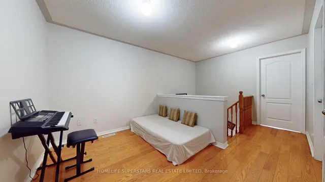 Additional image 28 of 167 Toba Cres