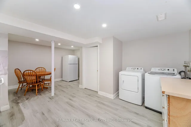 Additional image 34 of 36 Blackthorn Lane