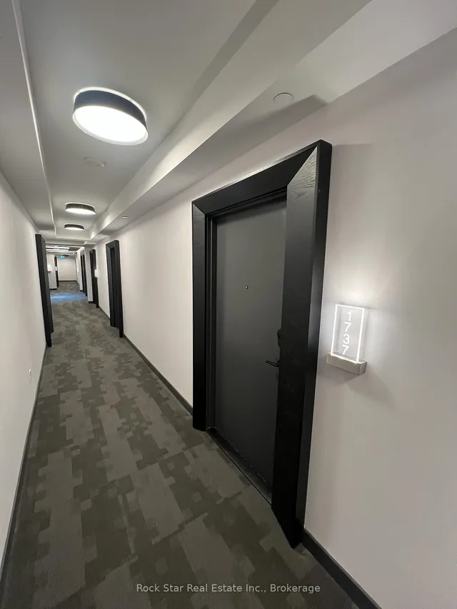 Additional image 5 of 135 Lower Sherbourne St Unit 1737