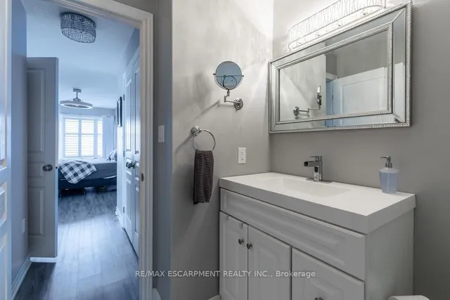 Additional image 21 of 74 Edenrock Dr