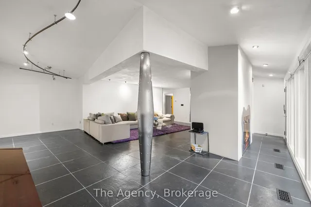 Additional image 21 of 140 Chancery Dr