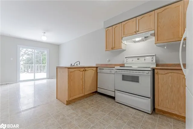 Additional image 7 of 18 Jena Crt