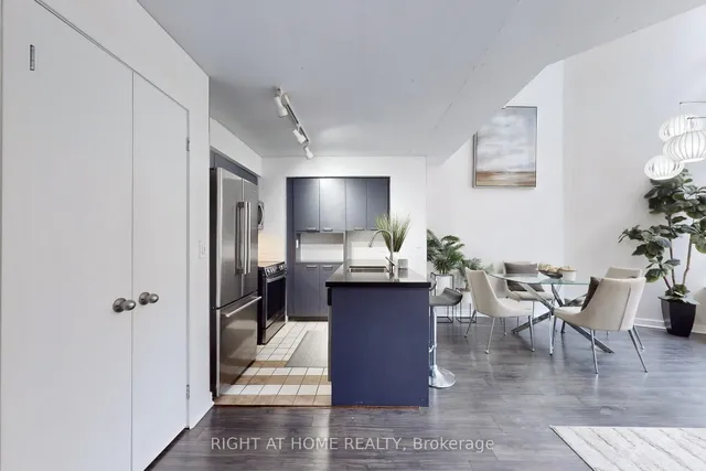 Additional image 18 of 255 Richmond St Unit 401