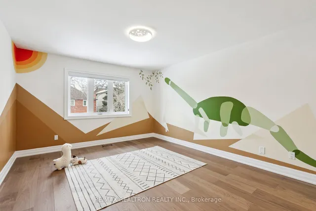 Additional image 37 of 240 Empress Ave