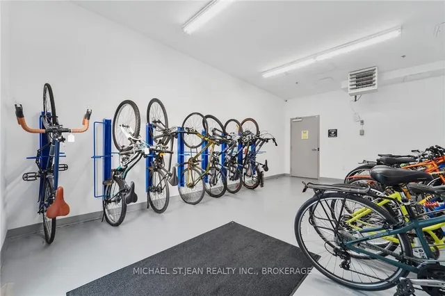 Additional image 36 of 90 Charlton Ave Unit 801