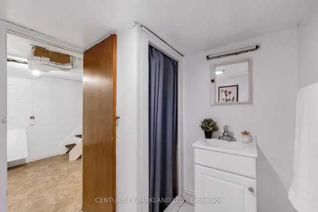 Additional image 30 of 11 Lamb Ave