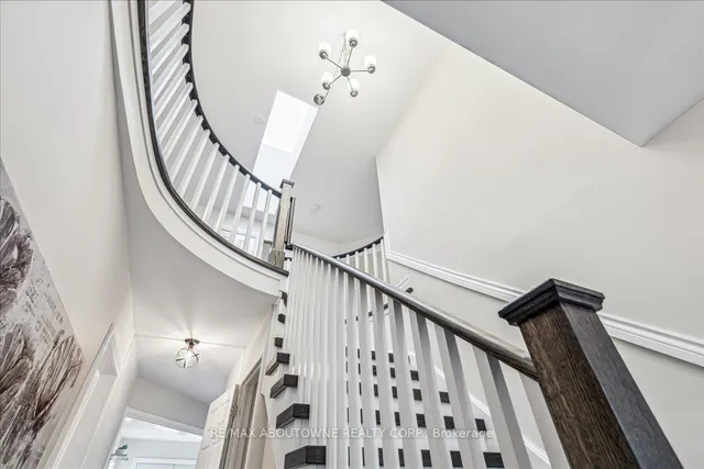 Additional image 5 of 67 River Oaks Blvd