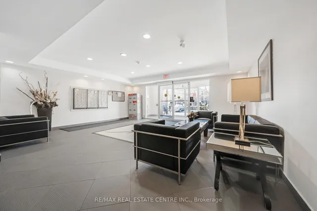 Additional image 32 of 396 Plains Rd Unit 201