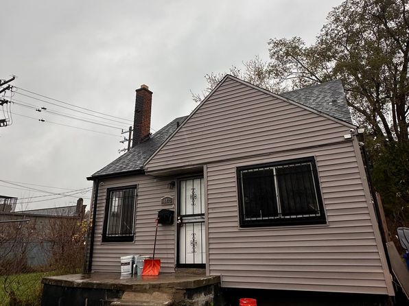 8833 Rosemont Ave, Detroit, MI 48228
