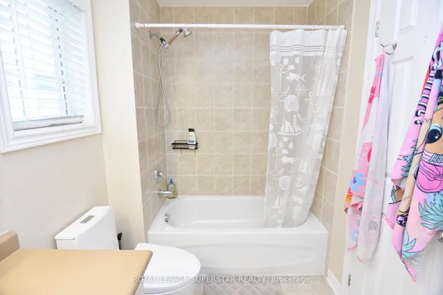 Additional image 10 of 44 Browview Dr