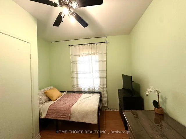 Additional image 4 of 952 Greenwood Ave