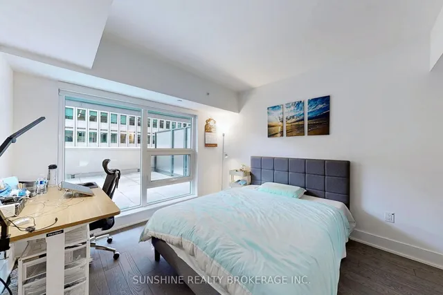 Additional image 32 of 955 Bay St Unit 905