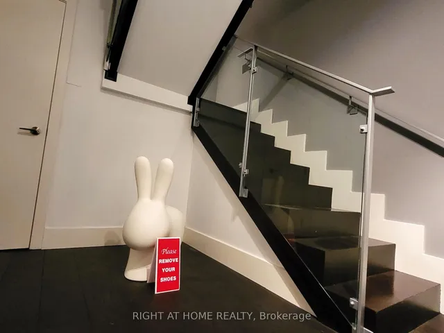 Additional image 15 of 55 Stewart St Unit PH1027