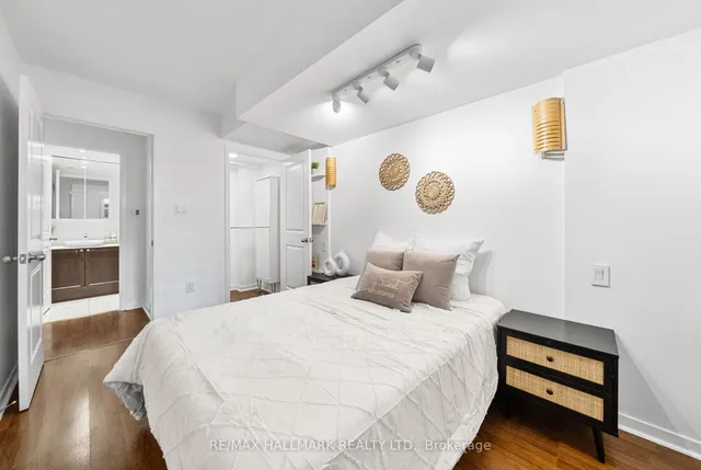 Additional image 22 of 25 Florence Wyle Lane