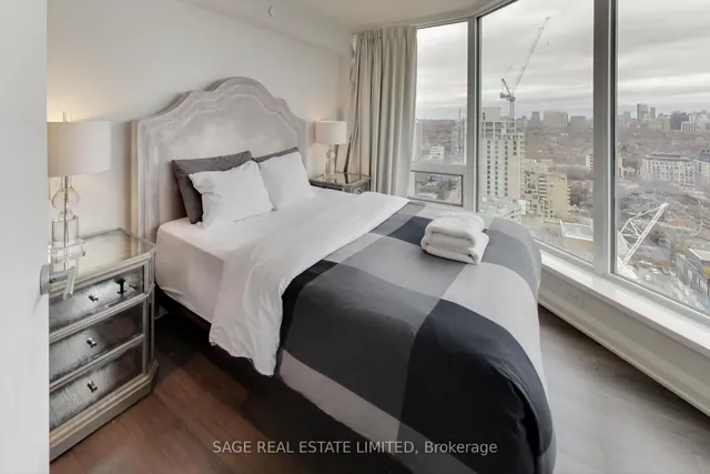 Additional image 20 of 155 Yorkville Ave Unit 2704