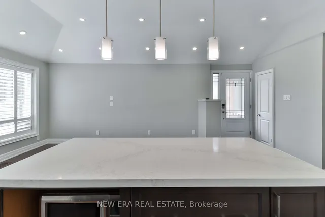 Additional image 8 of 16 Gentian Dr