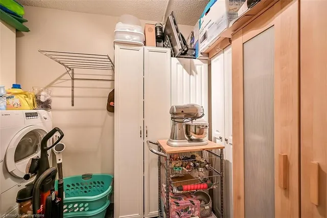 Additional image 24 of 1968 Main St Unit 409