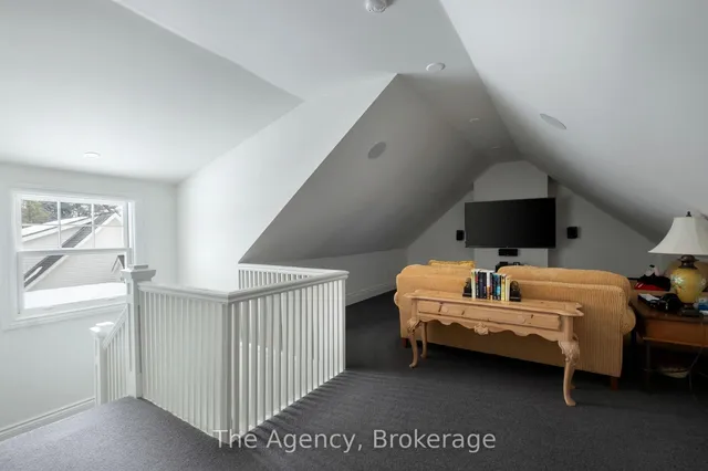 Additional image 31 of 347 EAST HART Cres