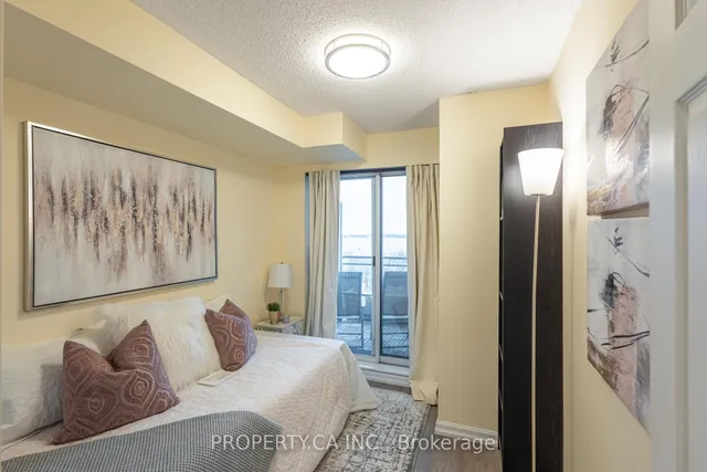 Additional image 15 of 230 Queens Quay Unit 625