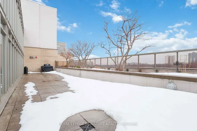 Additional image 25 of 3520 Danforth Ave Unit 212