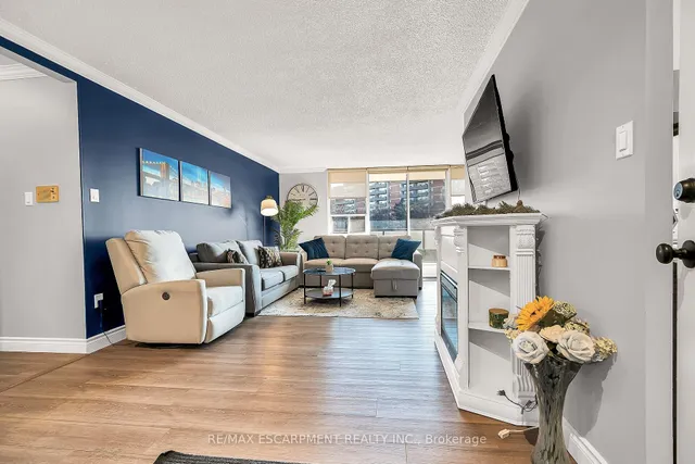 Additional image 5 of 1966 MAIN St Unit 502