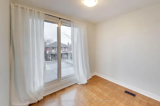 Additional image 20 of 100 Winnett Ave